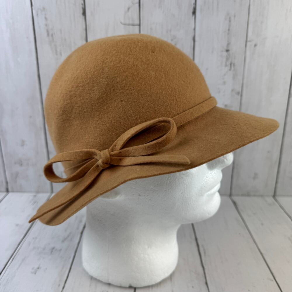 VTG Astre Tan Wool Bow Round Cloche Cap Hat Union Made USA Women's One Size